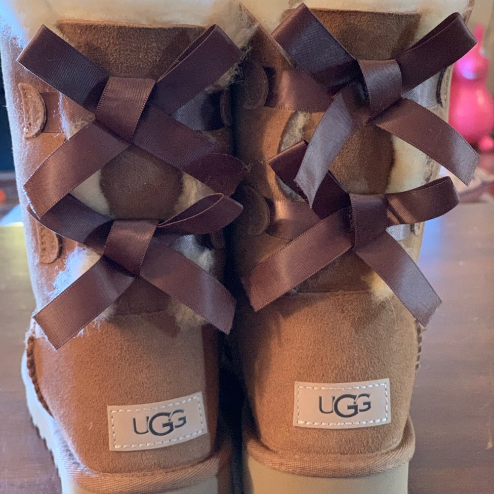 Bailey Bow II UGG Boot Short